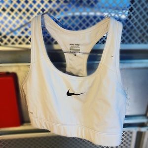 Nike sports bra medium white
